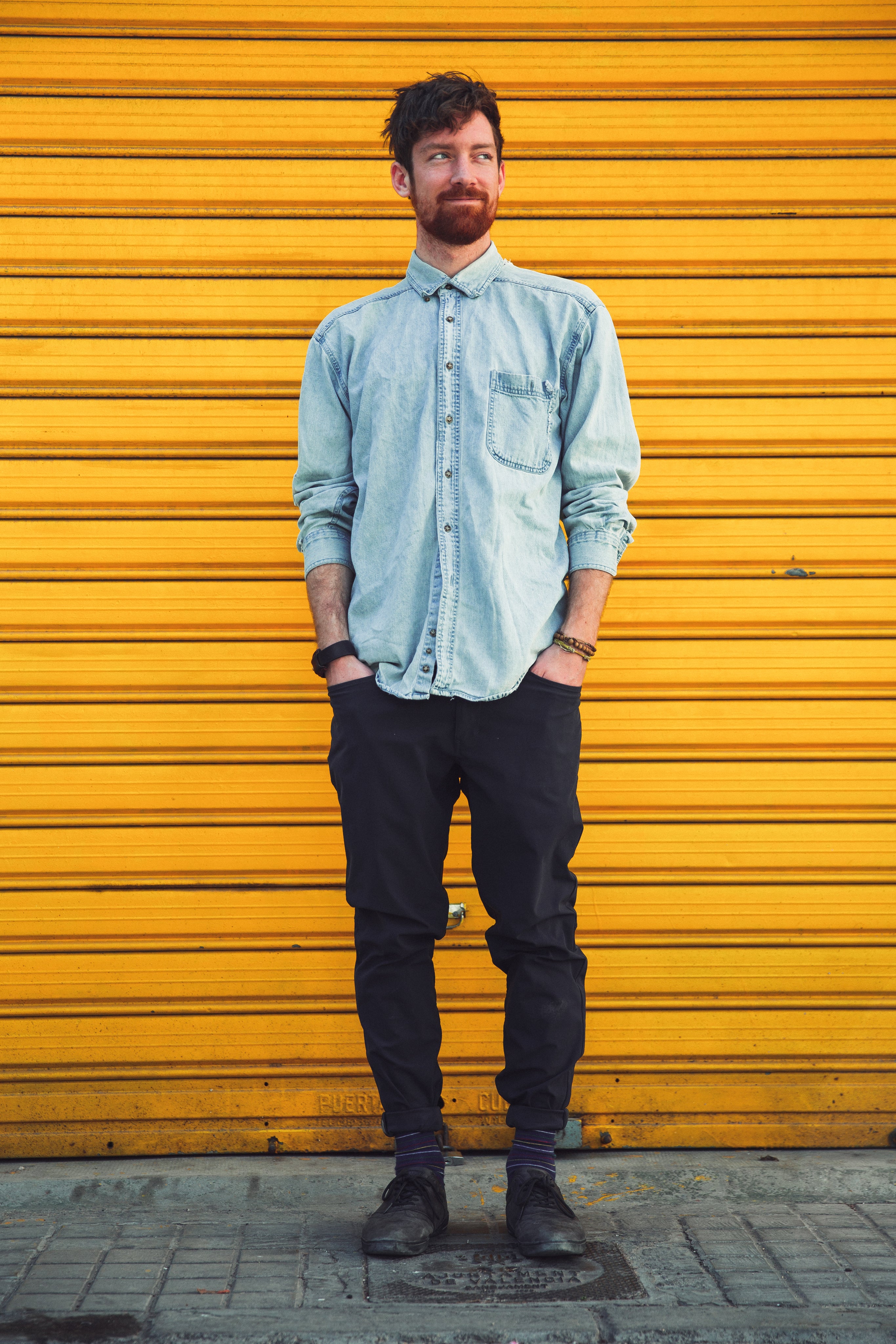 files/smiling-man-with-hands-in-pockets.jpg